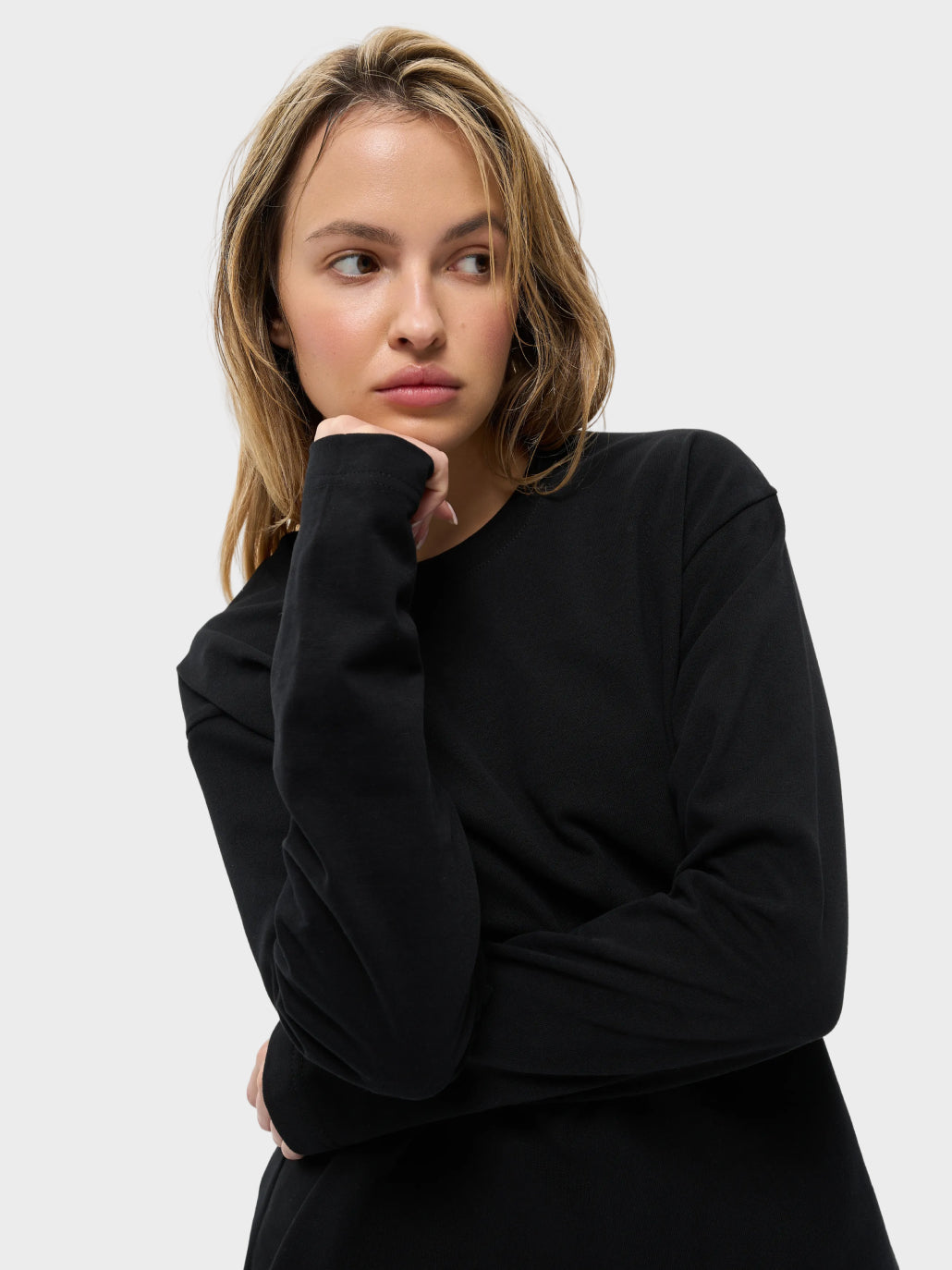 Лонгслів жіночий чорний