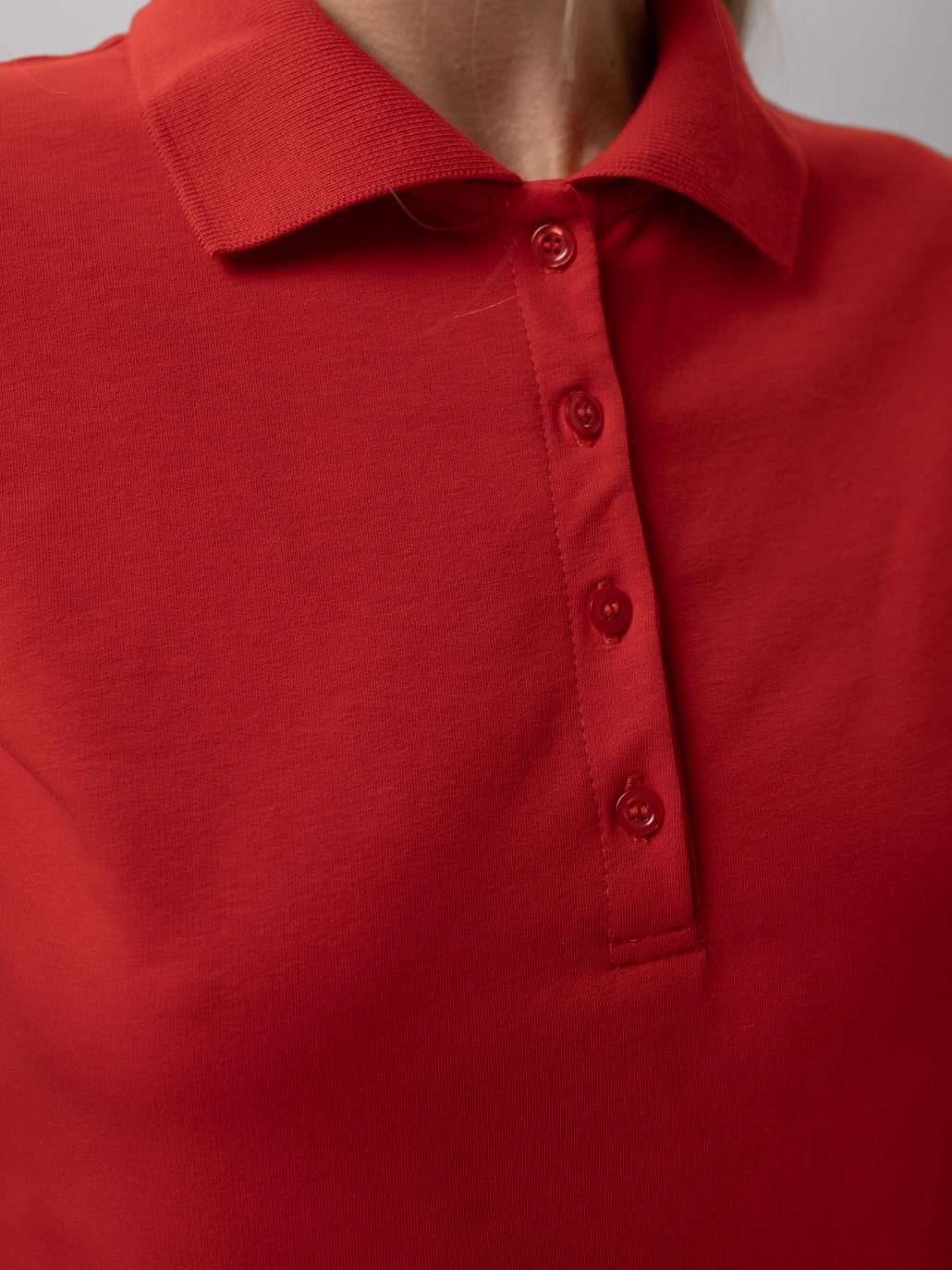 Поло жіноче червоне