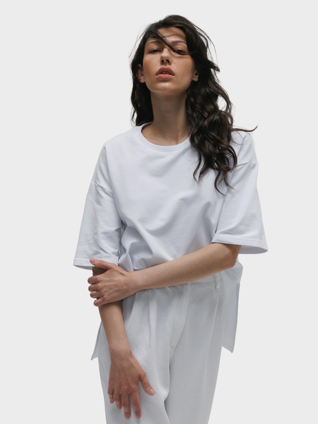 Футболка жіноча біла